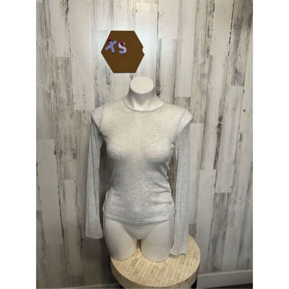 H&M long sleeve top - Picture 1 of 6